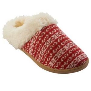 Isotoner Slipers